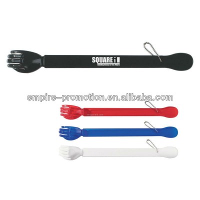 retractable plastic back scratcher